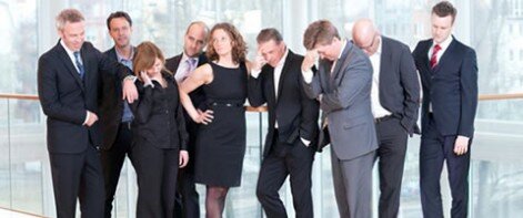 Ejecutivos expresando sentimientos